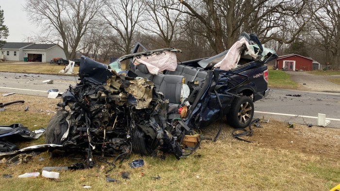 34-year-old woman dead after Tooele Co. crash