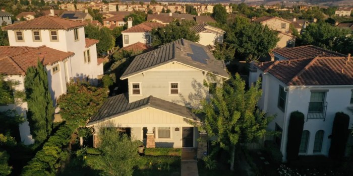 Lennar earnings beat by <img fetchpriority=