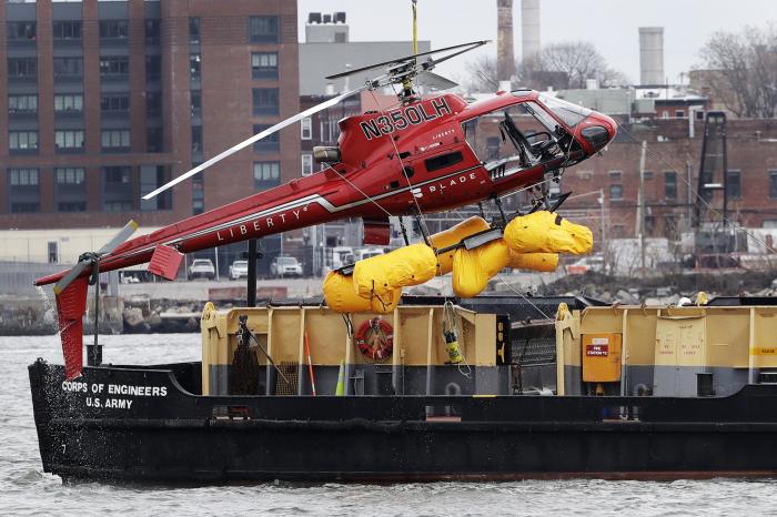 Jury awards 6M to the family of a passenger killed in a New York no-door helicopter crash