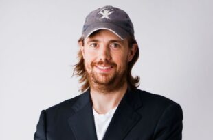 Atlassian CEO Cannon-Brookes sells over .2m in company stock