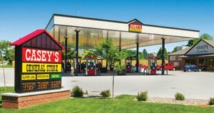 Casey's General Stores director buys 0k in company stock