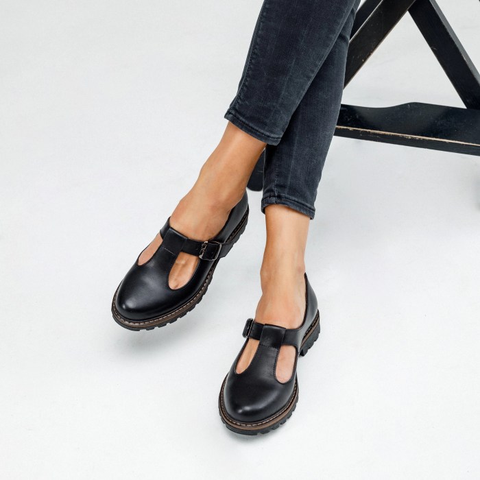 I'm in the Market for Fall Flats, and These 11 Mary Janes Are at the Top of My List