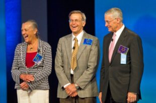 Alice Walton sells over 0 million in Walmart stock