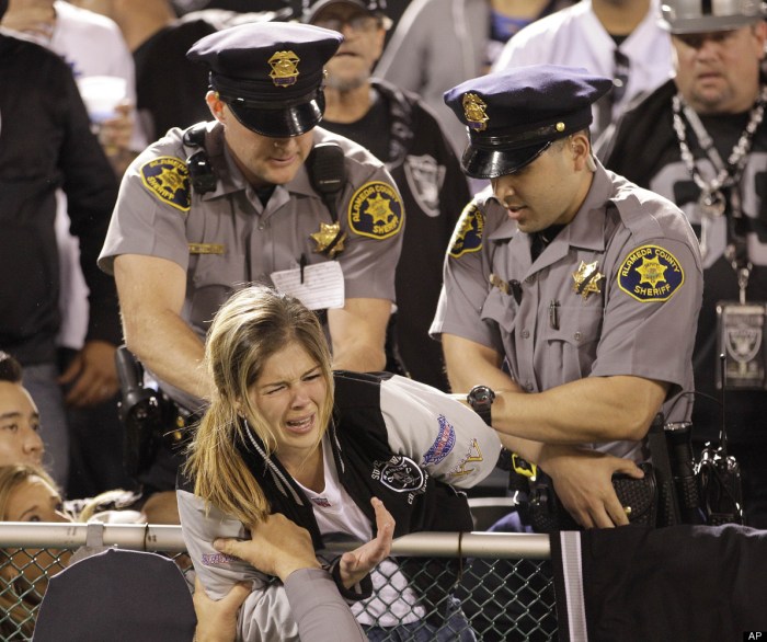 Oakland-Blackman football game marred by postgame fight