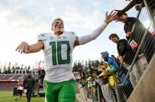 Ducks vs Badgers University of Oregon overtime win