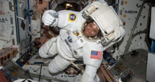 The executive in charge of the division that has 2 astronauts stuck in space is leaving Boeing