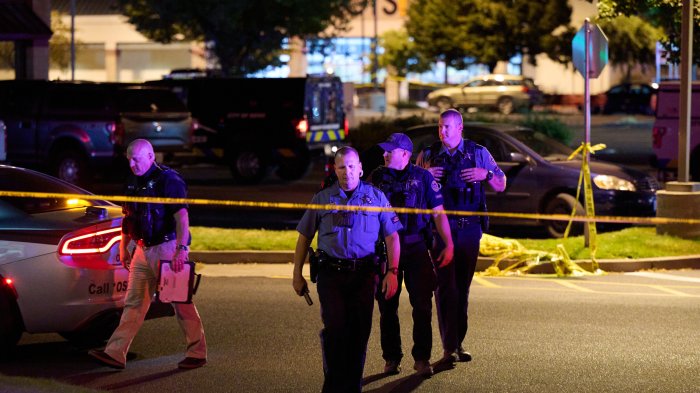 2 detained, 1 shot after gunshots in Oregon District last weekend