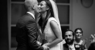Couple recalls 'sweet' stranger who crashed their wedding after finding it on Eventbrite
