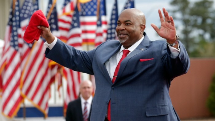Republicans in NC remove Lt. Gov. Mark Robinson from their social media following new scandal