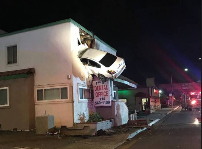 One dead, two seriously hurt after car crashes into Gastonia building: Police