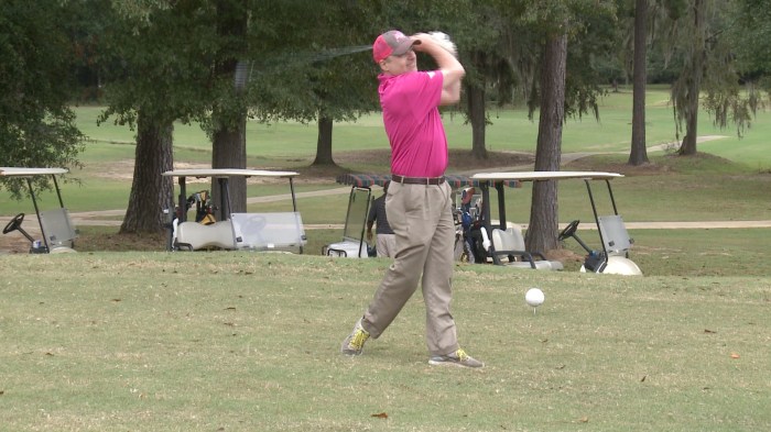Community playing golf, fundraising to help local child with special needs