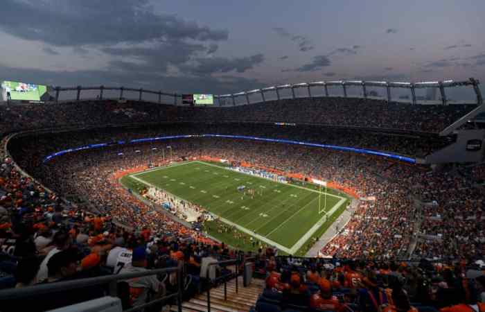 Woman left without Bucs/Broncos tickets after spending ,200 through StubHub