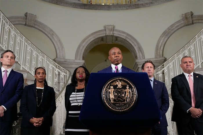 Federal investigators subpoena Mayor Adams’ asylum seeker ops director for info on Tim Pearson