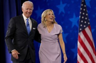Social media erupts after president throws to Jill Biden to speak at Cabinet meeting: 'All yours, kid'