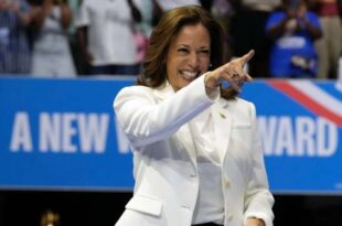 Harris tells Wisconsin rally: ‘Let’s not pay too much attention to the polls’
