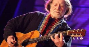 Iconic Troubadour recreated at Venetian as Eagles begin residency at Sphere