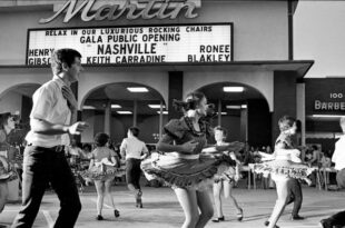 Nashville Then: Experience 30 years ago in September 1994 through photos