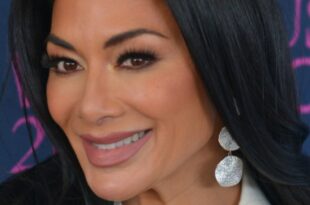 Nicole Scherzinger’s  Million Home Has Sweeping Views From Downtown L.A. to the Pacific