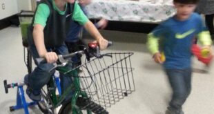 Deer Point Elementary students take part in in blender bike challenge